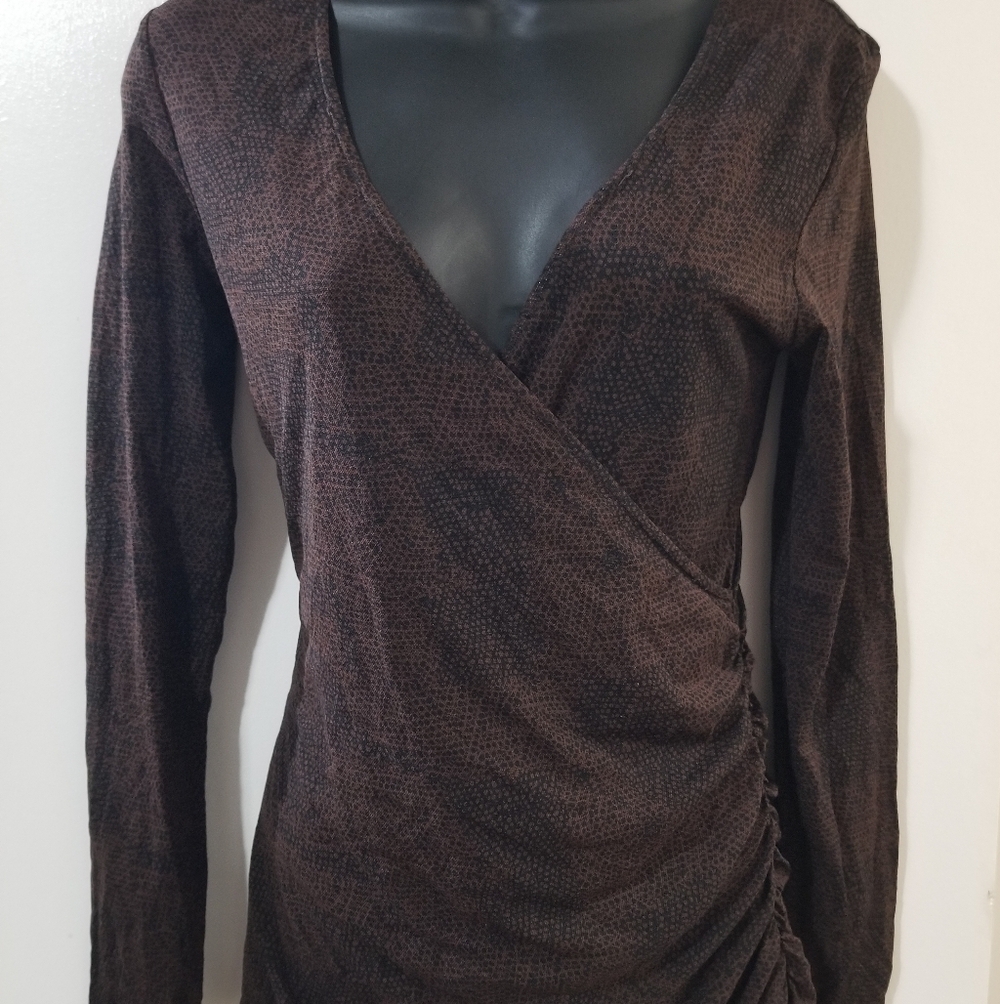 Jessica Brown Ruched Faux Wrap Top M (12)